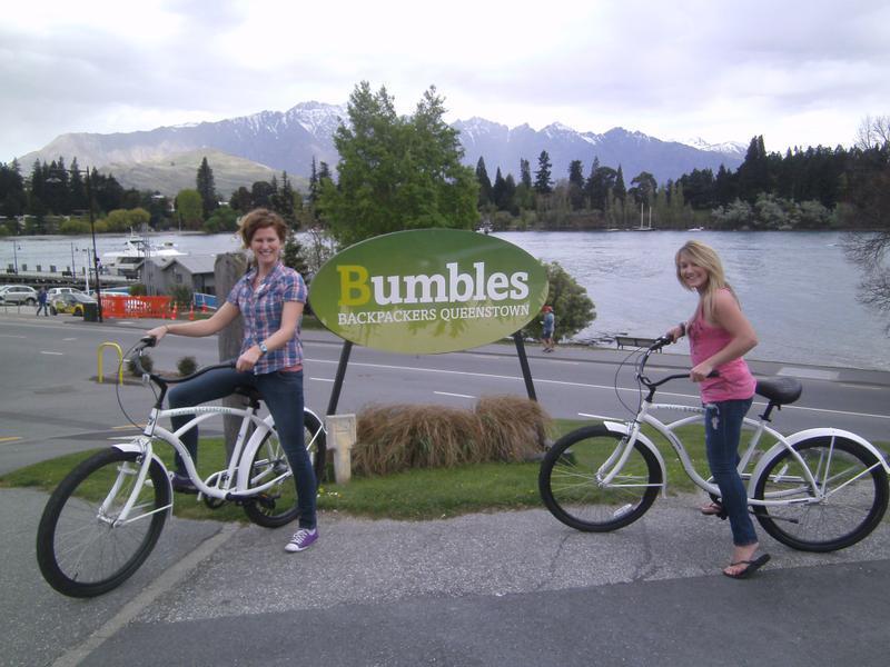 Hostel Bumbles Backpackers Queenstown Exterior foto