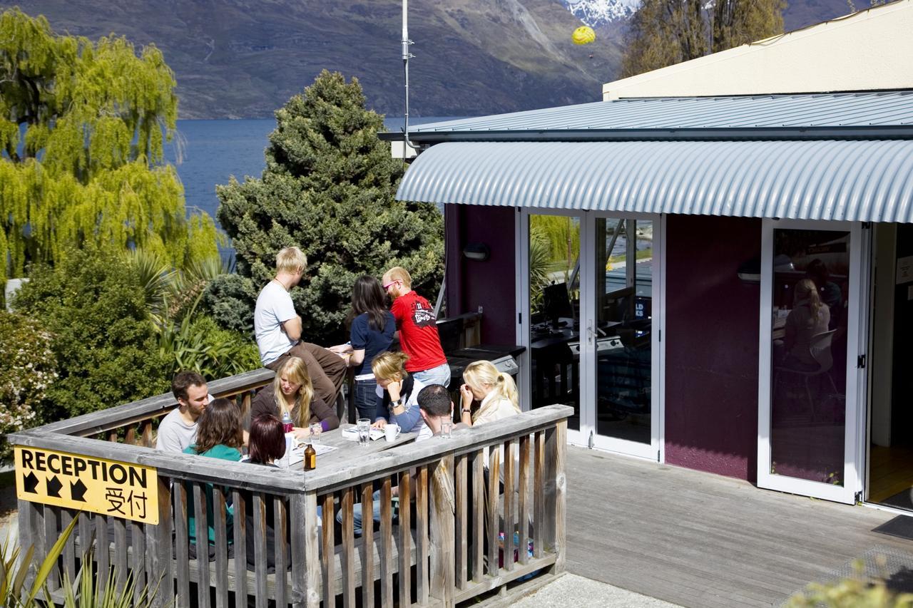 Hostel Bumbles Backpackers Queenstown Exterior foto